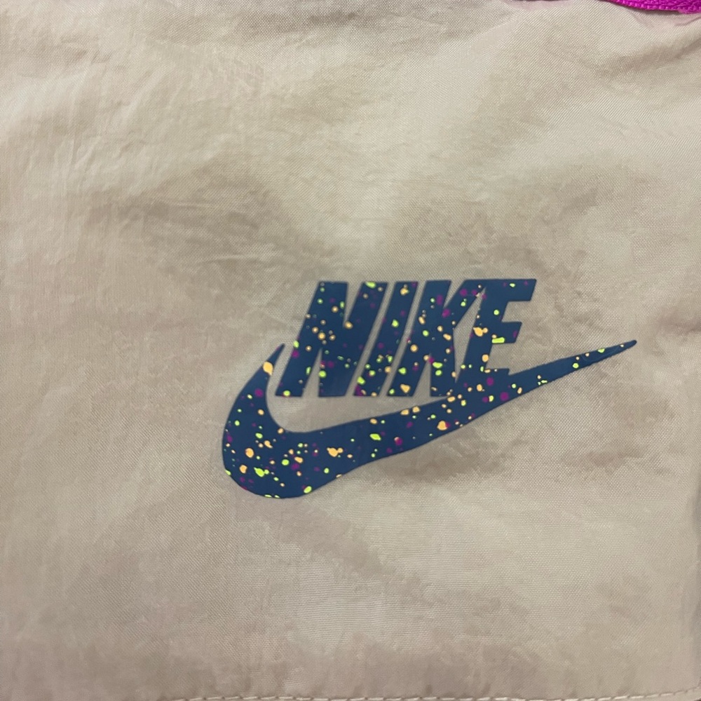 SOLD Nike Icon Clash Shorts - Picture 5 of 5